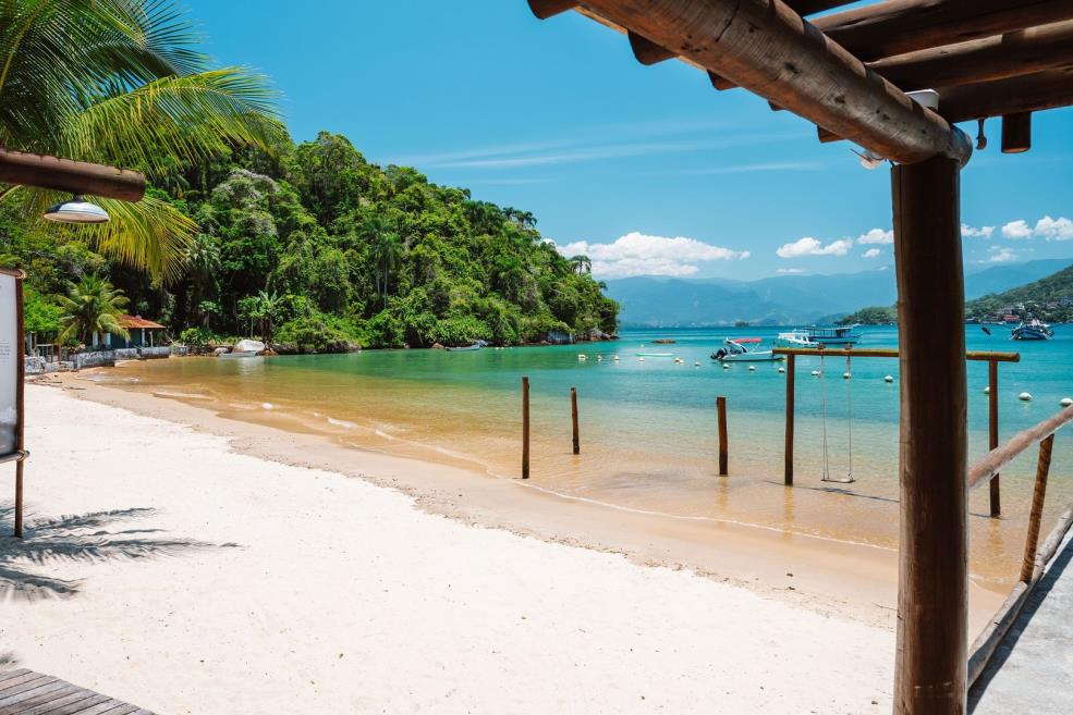 angra-beach-day-pass-14.jpg