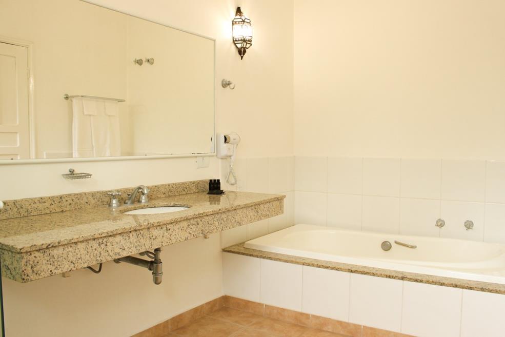 suite mastes banheiro.jpg