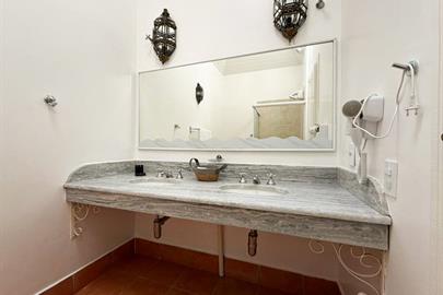 suite luxo banheiro 1.jpg