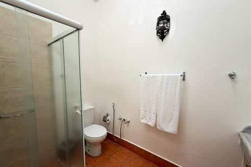 suite luxo banheiro.jpg