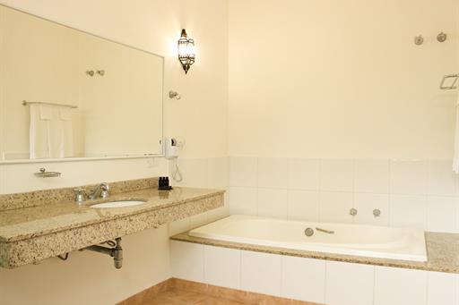 suite master banheiro 1.jpg