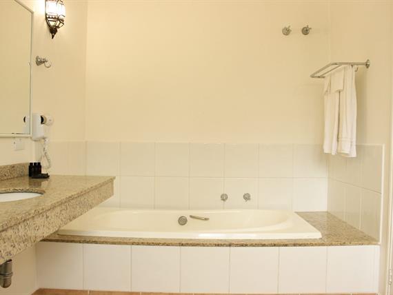 suite master banheiro 3.jpg