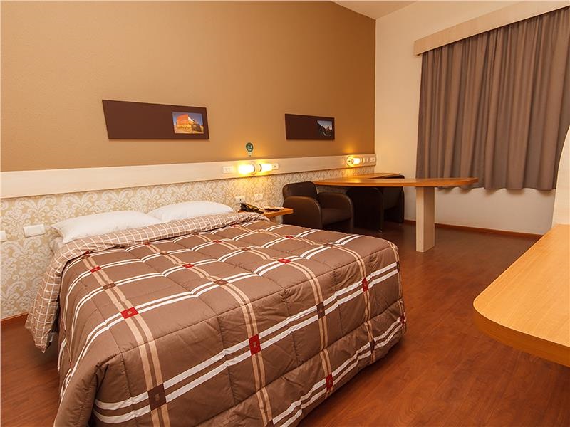 25 - quarto.jpg
