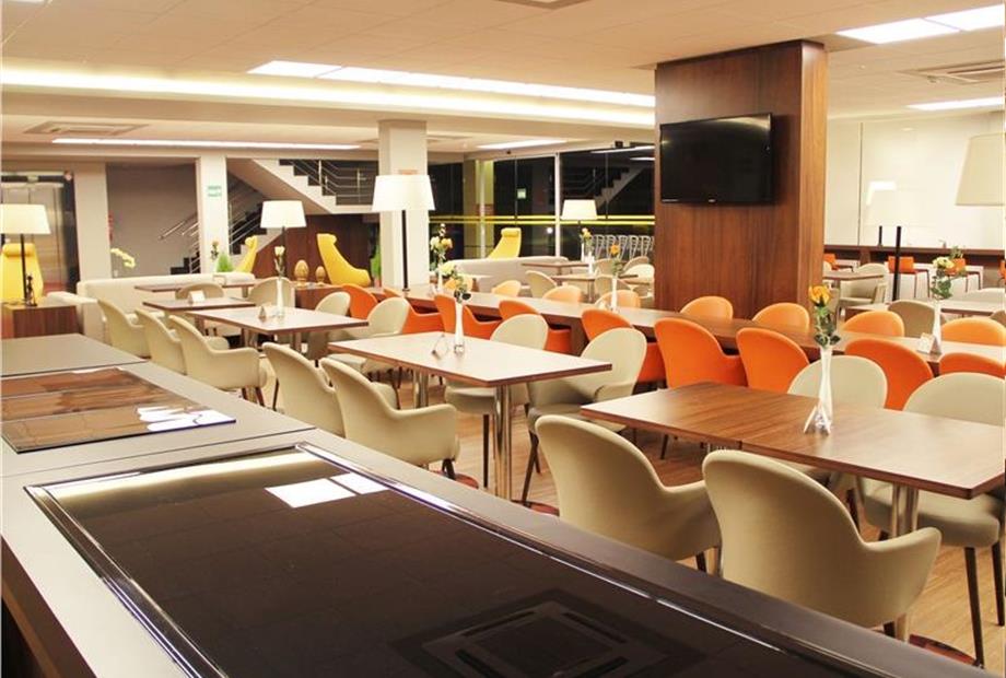 30 - restaurante.jpg