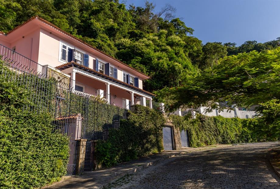 whatsapp image 2026-03-26 at 10.10.47 (1).jpeg