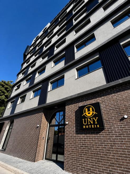 uny 2 (1).jpeg