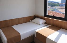 Quarto Triplo Standard Solteiro do Uny Hotéis Centro