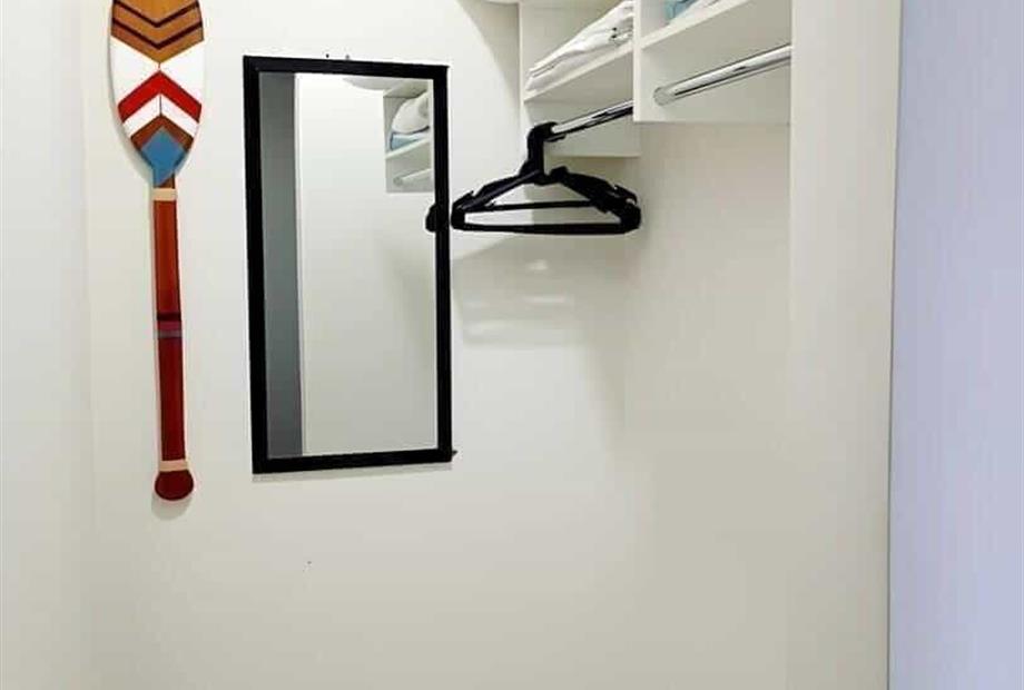 studio 4 - closet.jpg