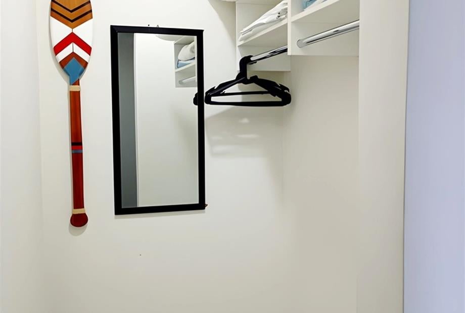 studio 4 - closet.jpg