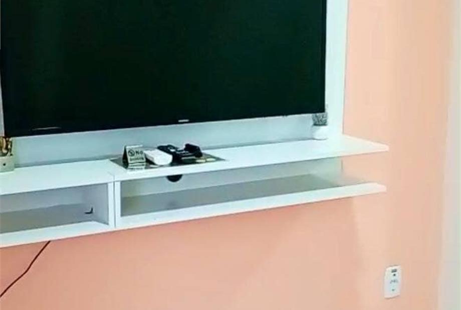 tv queen a.jpg