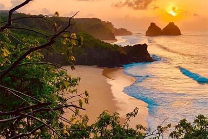 por do sol noronha.jpg