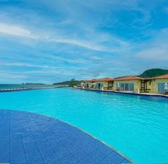 piscina (22) editada.jpg