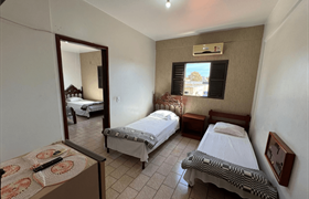 Quíntuplo Econômico de Império Hotel