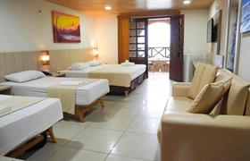 Suíte Loft Mar do GoldMen Coliseum Beach Hotel