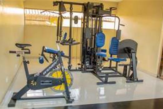 sala de gin_menor.jpg