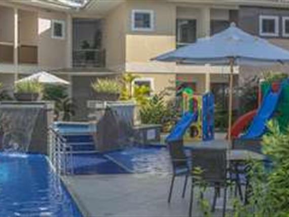 piscina cascata_menor.jpg