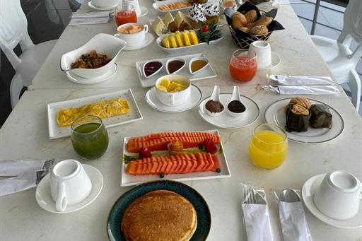 3ab53416-b0d5-4e5b-bb67-90a03ff648ac.jpg