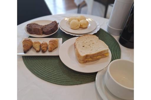 cafe 1_page-0001 (1).jpg