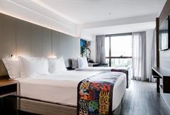 DELUXE TRIPLE - PARK VIEW