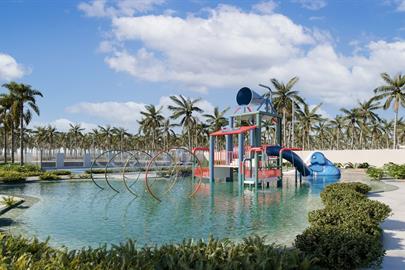 salinas beach_piscina infantil_1mb.jpg