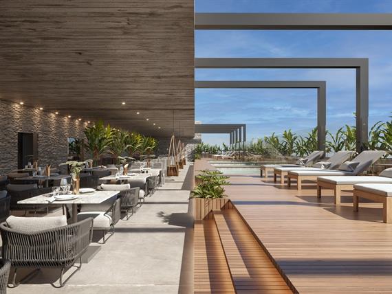salinas beach_rooftop_01_1mb.jpg