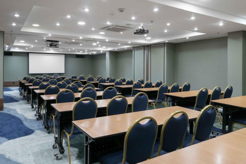 hilton-10-2.jpg