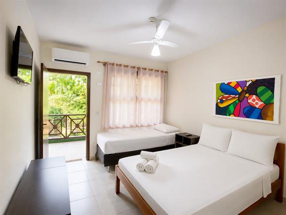hotel_canto_do_rio_quarto_01_980kb.jpg
