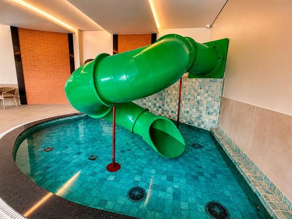 piscina infantil.jpg