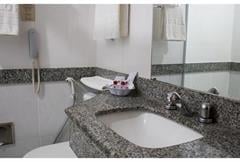 Quarto Triplo Standard com 3 Camas de Solteiro