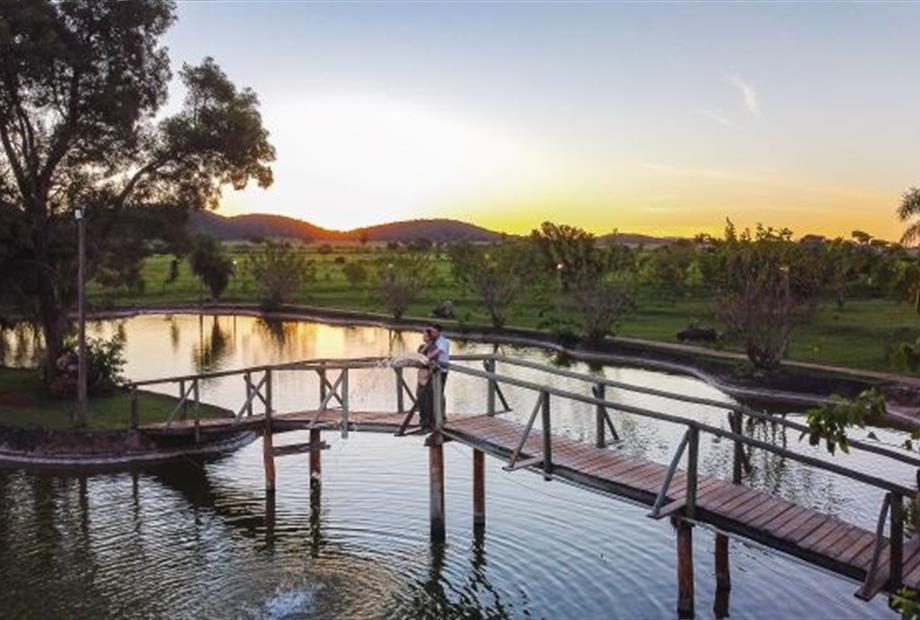 por do sol lago baixa.jpg