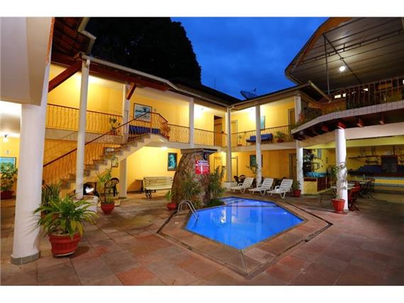 Piscina