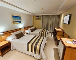 LUXO TRIPLO - 1 cama de casal e 1 cama de solteiro