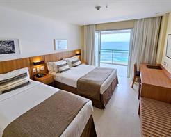 LUXO TRIPLO - Frente Mar com Varanda - 1 cama de casal e 1 cama de solteiro