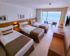 SUPER LUXO TRIPLO TWIN COM HIDRO - Frente Mar com Varanda - 3 camas de solteiro