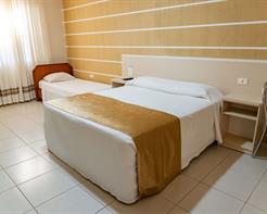 Standard Triplo Casal