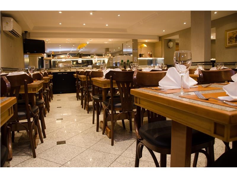 IMP RESTAURANTE 3.jpg
