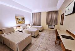 SUITE QUÁDRUPLA TWIN - 4 camas de solteiro