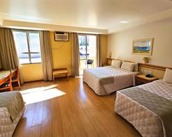 SUITE QUÁDRUPLA IMPERIAL COM HIDRO - 1 cama de casal e 2 de solteiro