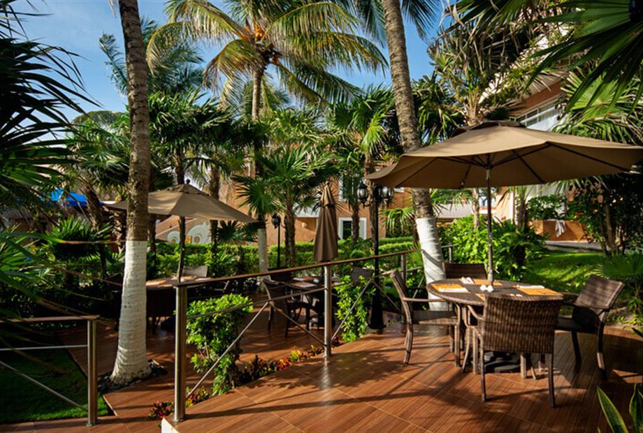 terraza restaurant fisherman.jpg