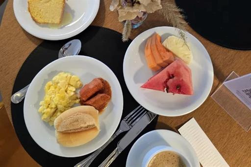 om café da manhã 1.jpg