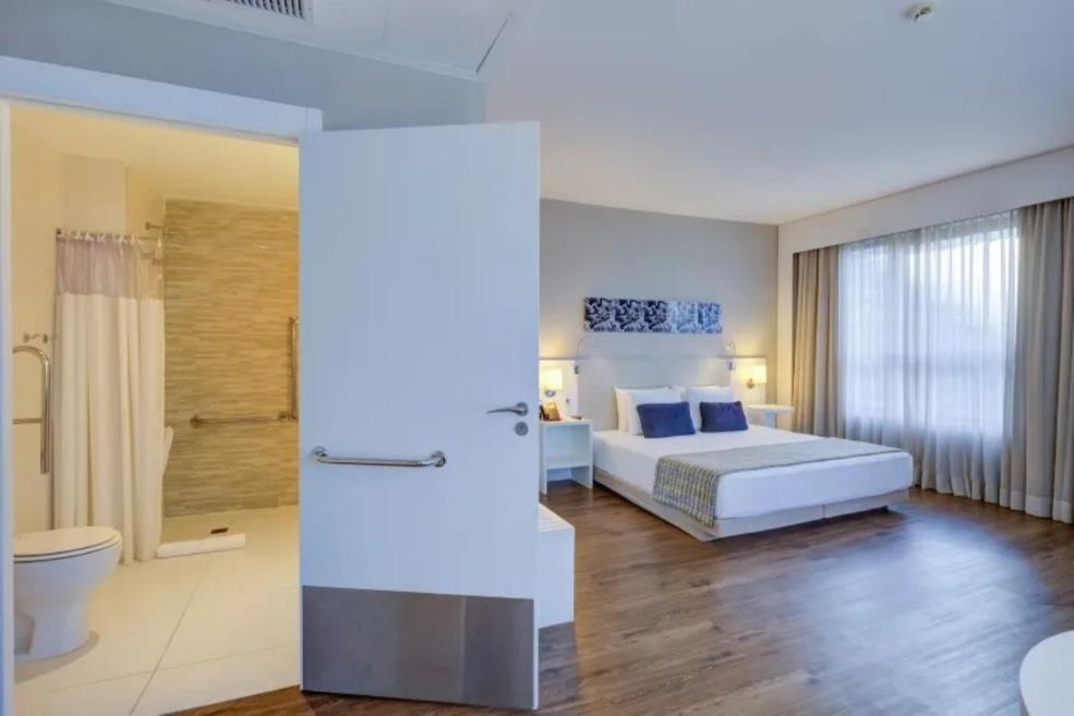 om luxo adaptado casal 2.jpg