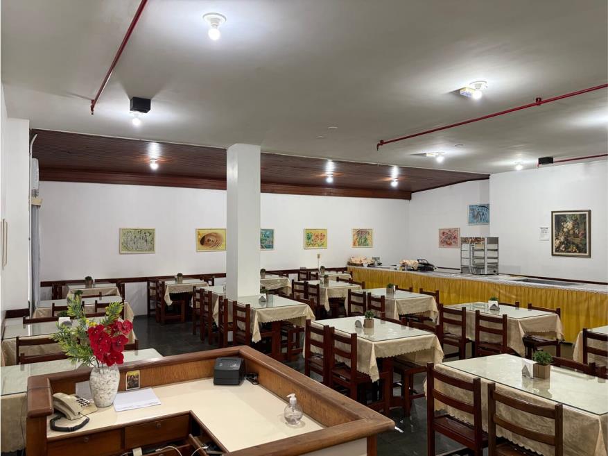 cafe 2.jpg