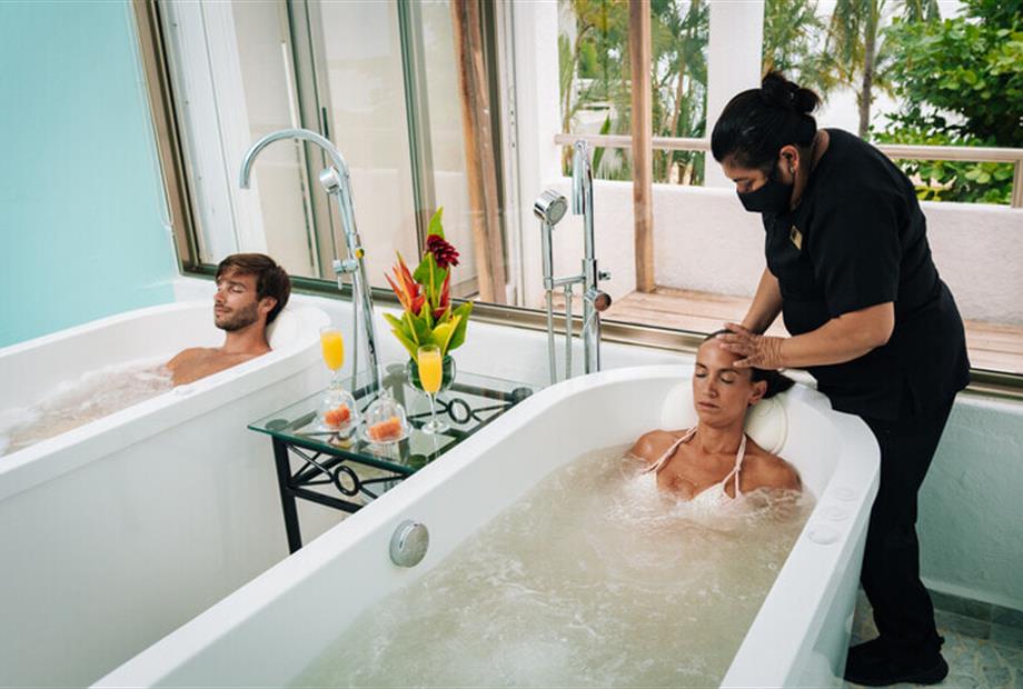 hydrotherapy area in spa.jpg