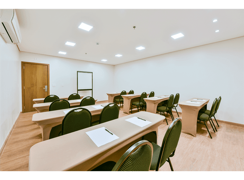 ANAPOLIS_SALA-EVENTOS-01.png