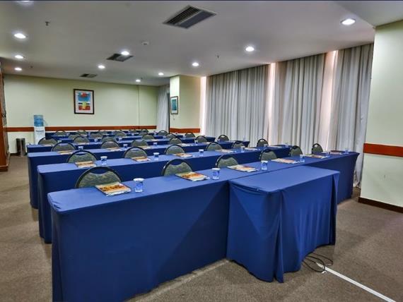 sala de eventos_1mb.jpg