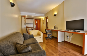 SUITE LUXO TWIN do Metropolitan Hotel Brasilia HB