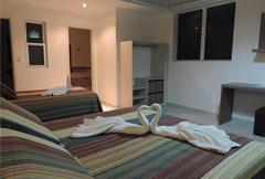 Quarto Triplo Predio Principal