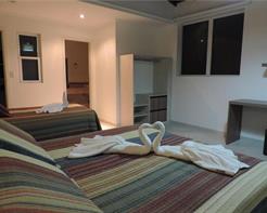 Quarto Triplo Predio Principal