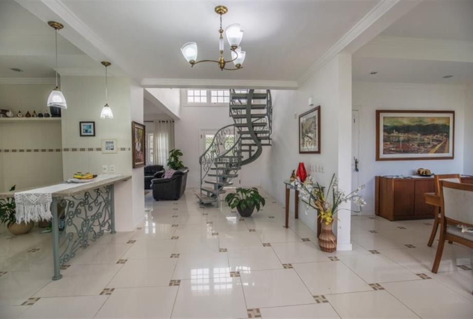 WhatsApp Image 2021-12-06 at 16.22.22 (2).jpeg