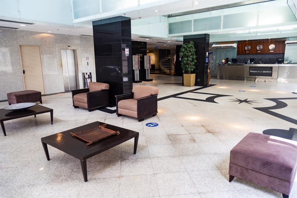 LOBBY (1).jpg